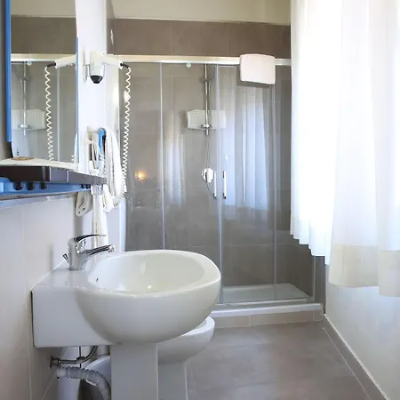 Hotel Nuovo Savi 3*