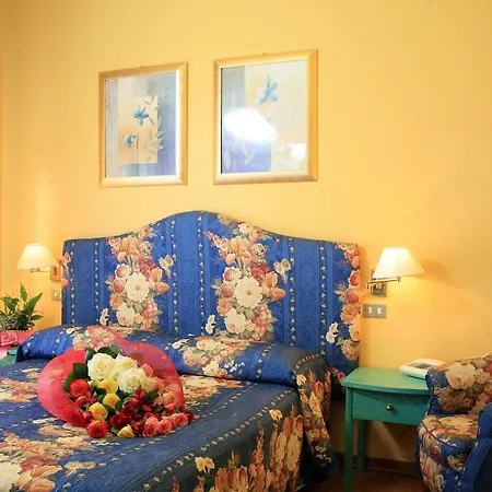 Nuovo Savi Hotel 3*